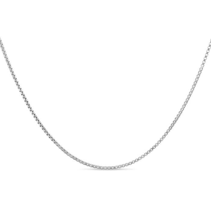 1mm silver box chain - cropped