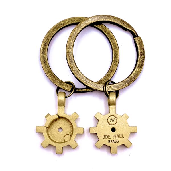 IN GOLD WITH BLACK STAR AND CANNON 175# “COME AND TAKE IT” KEY RINGS 